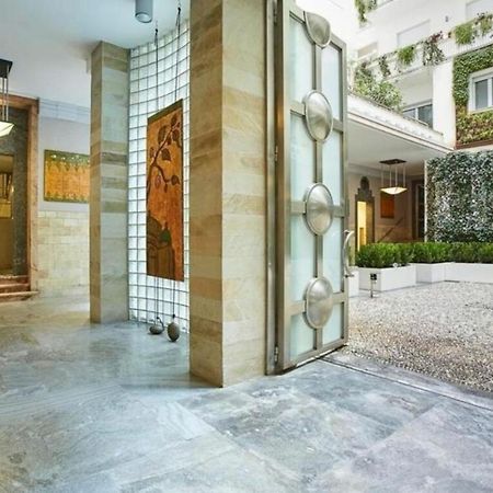 Palazzo Beltrade By Halldis Milão Exterior foto